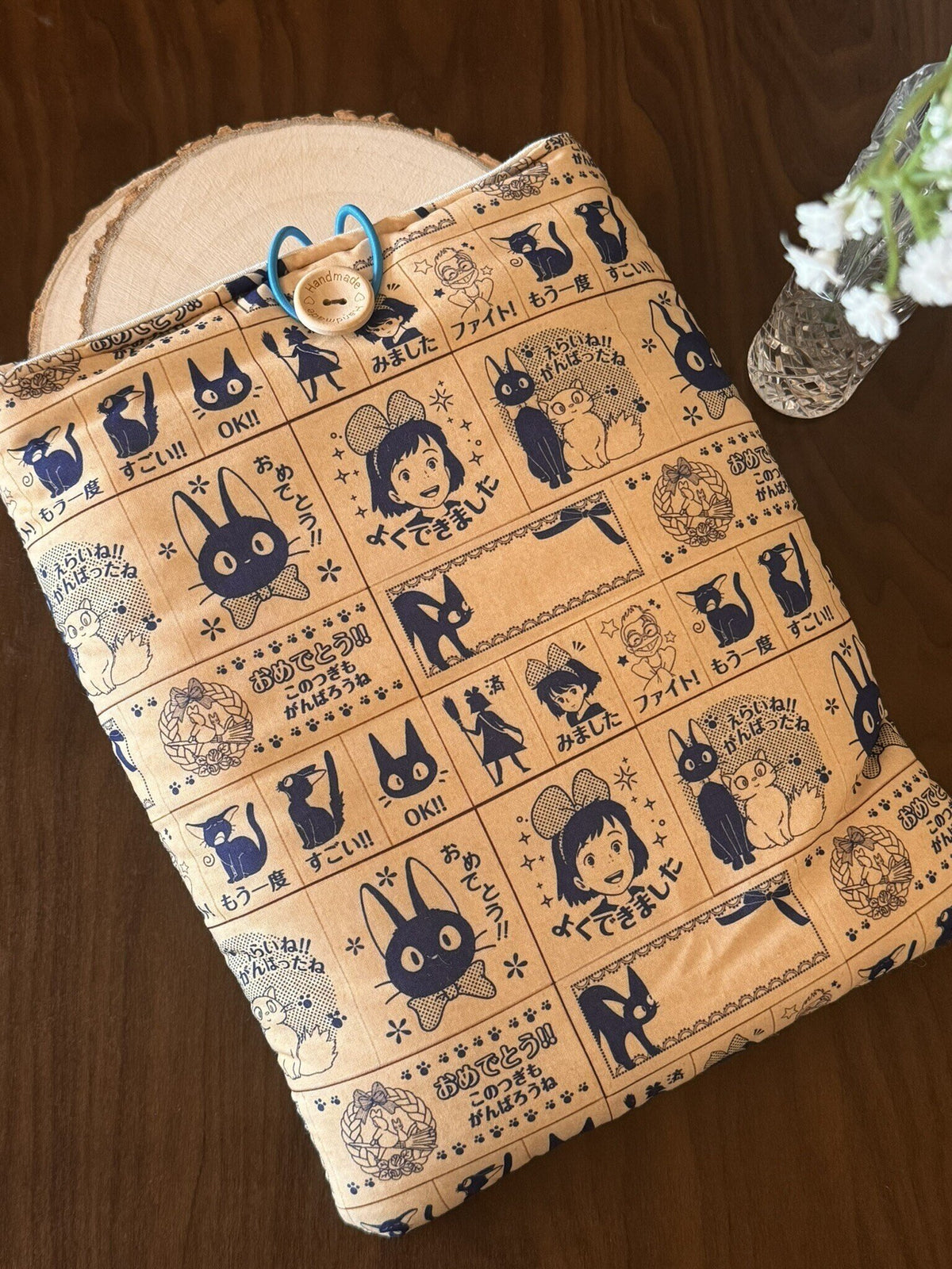 Kiki's Delivery Service Book Cover
